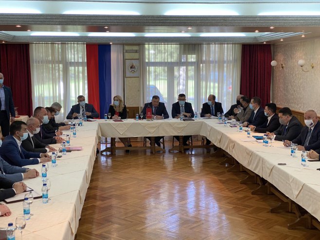 sastanak_mrakovica.jpg