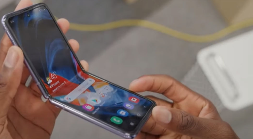 samsung-galaxy-z4-flip-screenshot-youtube.jpg